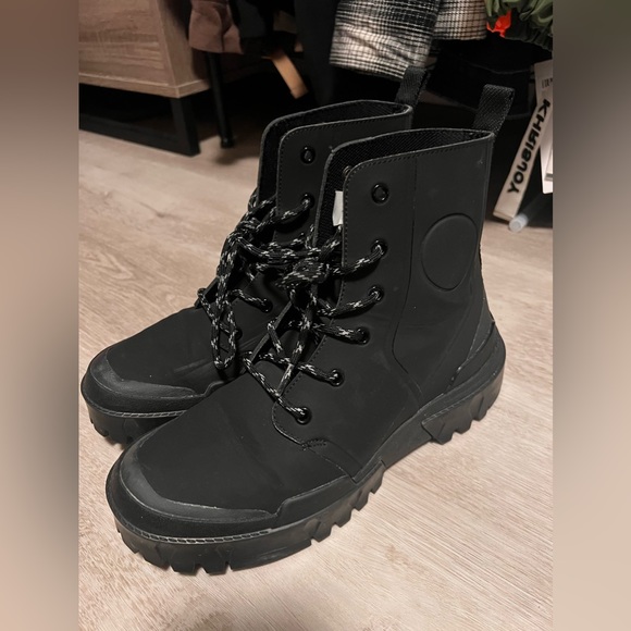 Onitsuka Tiger by Asics Shoes - Saturday boots with thick sole - size 42